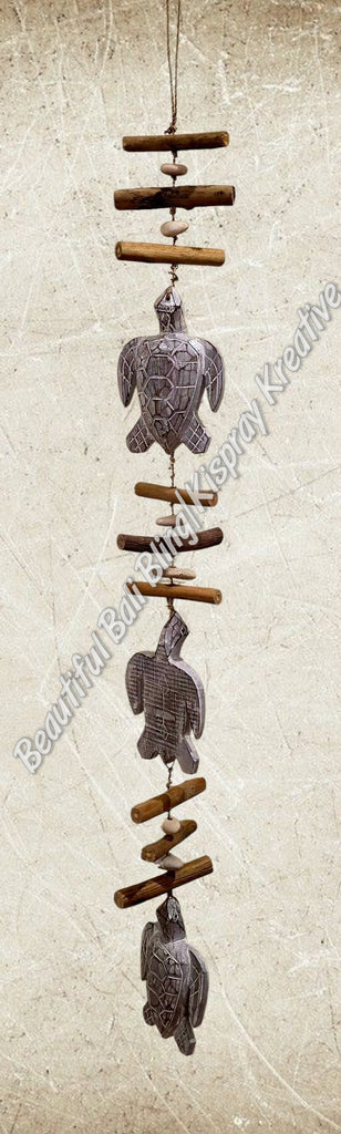Beachy Hamptons Driftwood Wood Turtle dangler, grey approx 10cm x 90cm #0073