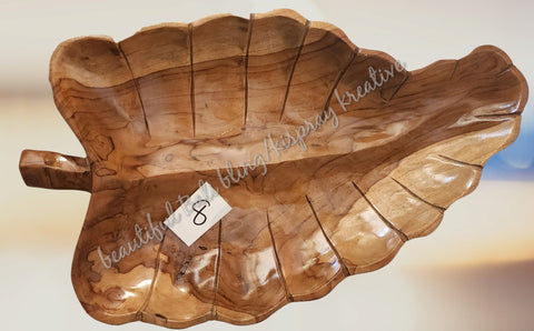 Wooden leaf platter approx 40 cm x 23 cm #8
