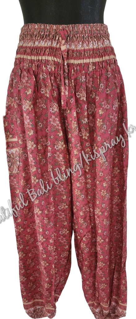 Harem  pants  Full length PINK FLORAL  Suit to size 8-10. #31 clothing