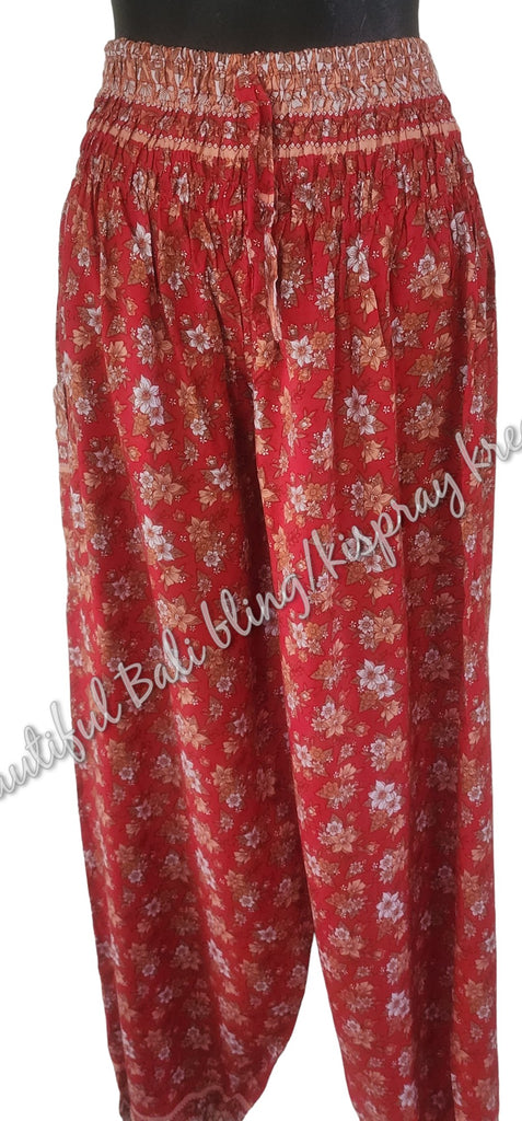 Harem  pants  Full length RED FLORAL  Suit to size 12-14. #38 clothing