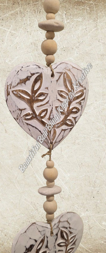 Beachy Hamptons Driftwood Wood dangle heart white approx 10cm x 90 cm #0052
