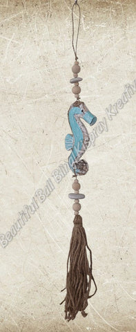 Beachy Hamptons Driftwood Wood Heart seahorse dangler, approx 8cm x 60cm #0110