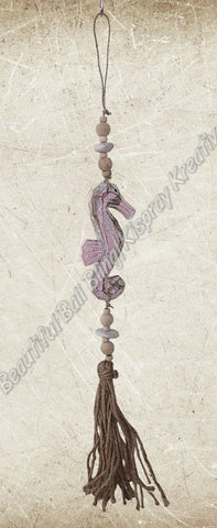 Beachy Hamptons Driftwood Wood Heart seahorse dangler, approx 8cm x 60cm #0108