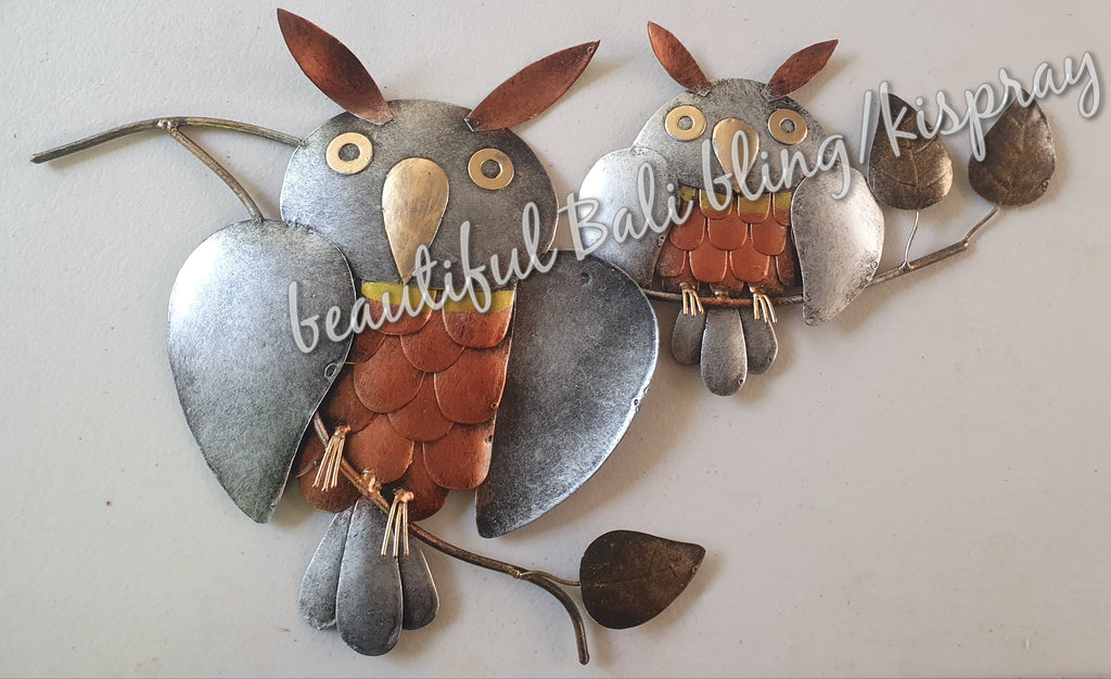 Wall art Owl family of 2  BROWN measuring  41cm long x 24cm high in full🦉