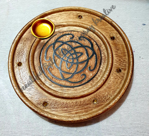 Incense holder, wooden. large, round triuetta #0022