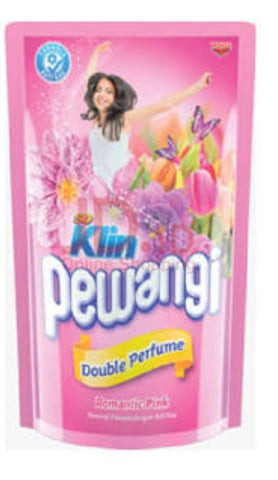 SO klin Pewangi ROMANTIC PINK Double perfume Softener 900 ML (#38)